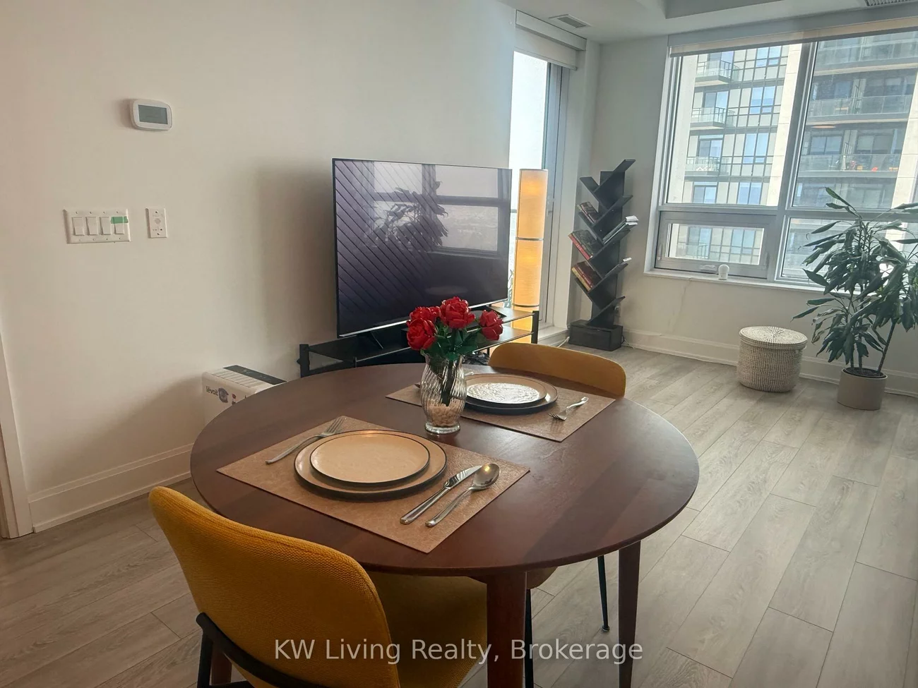 38, Gandhi, Commerce Valley, Markham