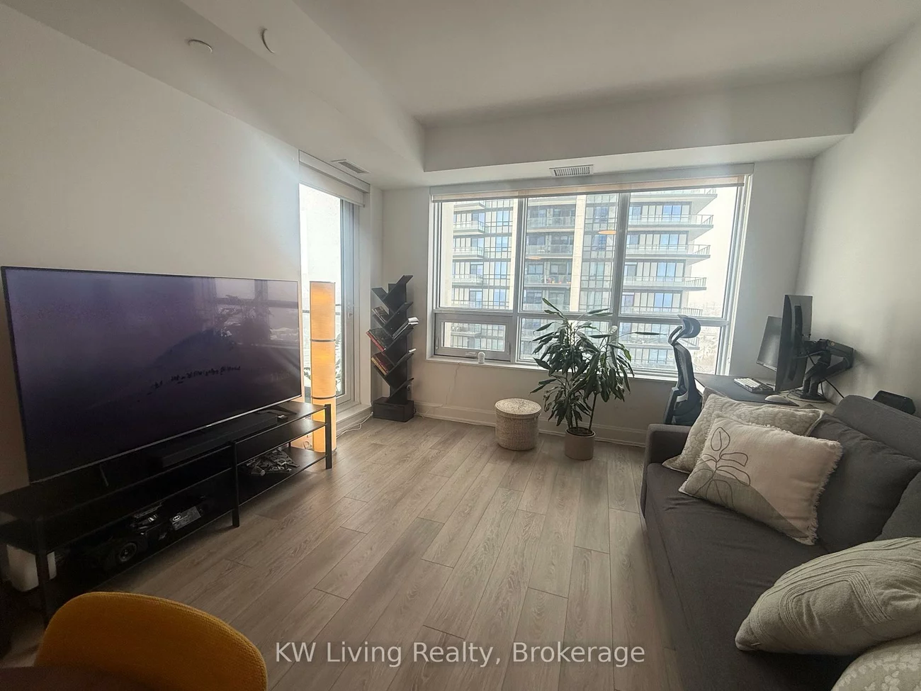 38, Gandhi, Commerce Valley, Markham