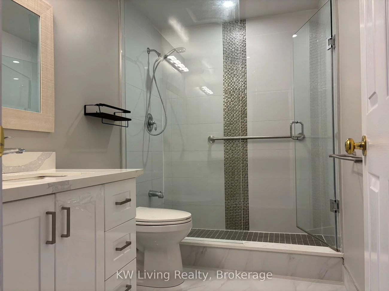 646, Village, Unionville, Markham