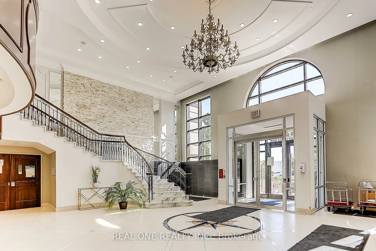 89, South Town Centre, Unionville, Markham