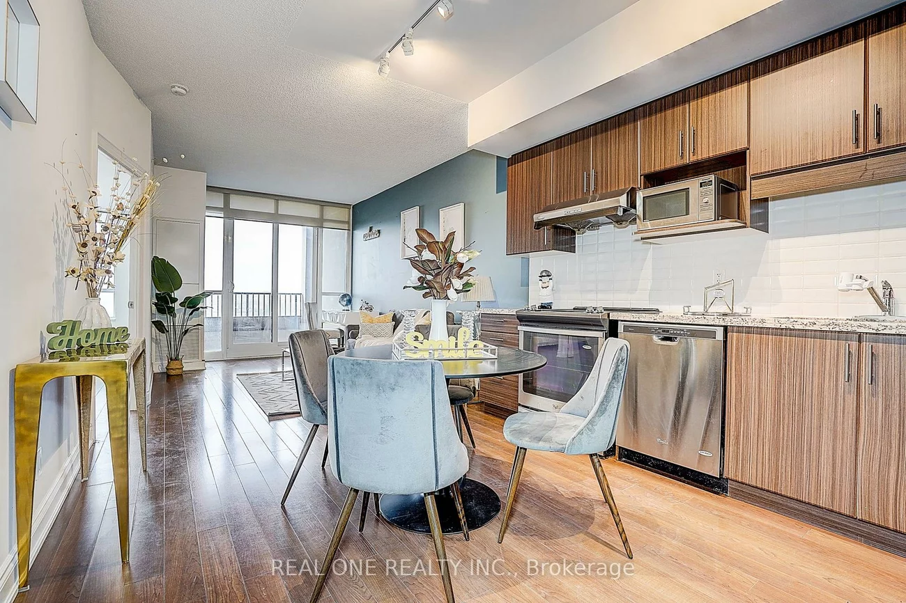 89, South Town Centre, Unionville, Markham