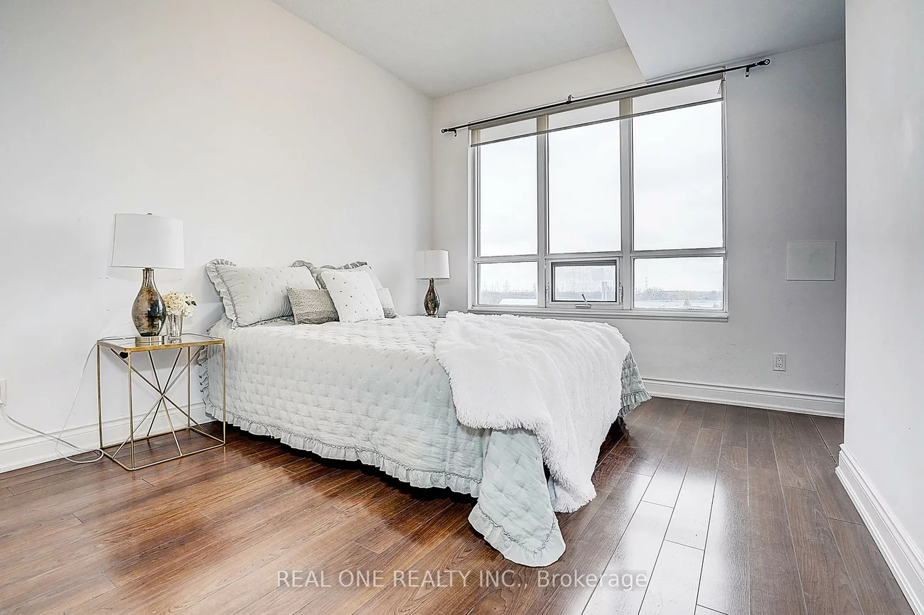 89, South Town Centre, Unionville, Markham