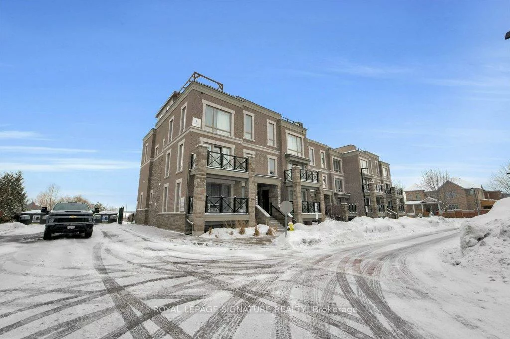 1, Gable Hurst, Cornell, Markham