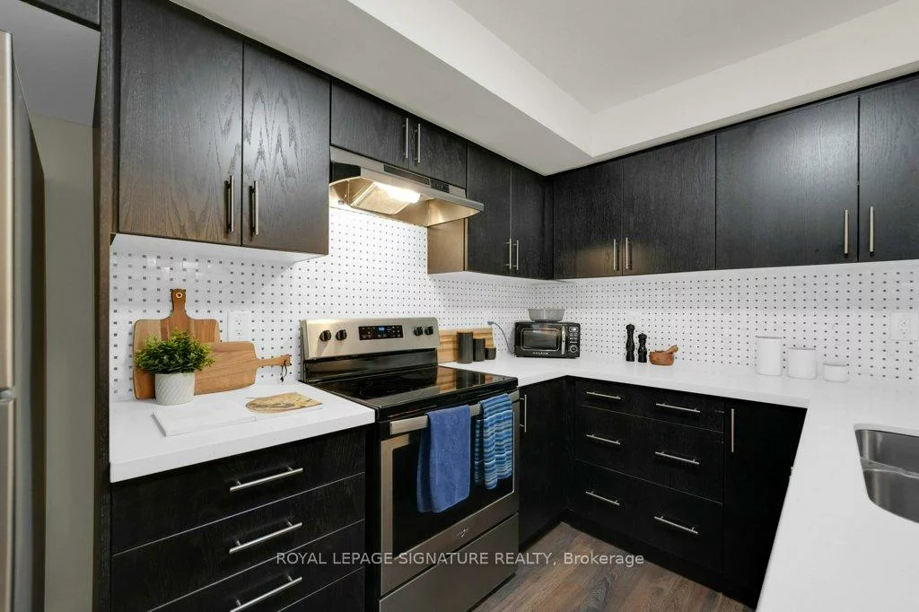 1, Gable Hurst, Cornell, Markham