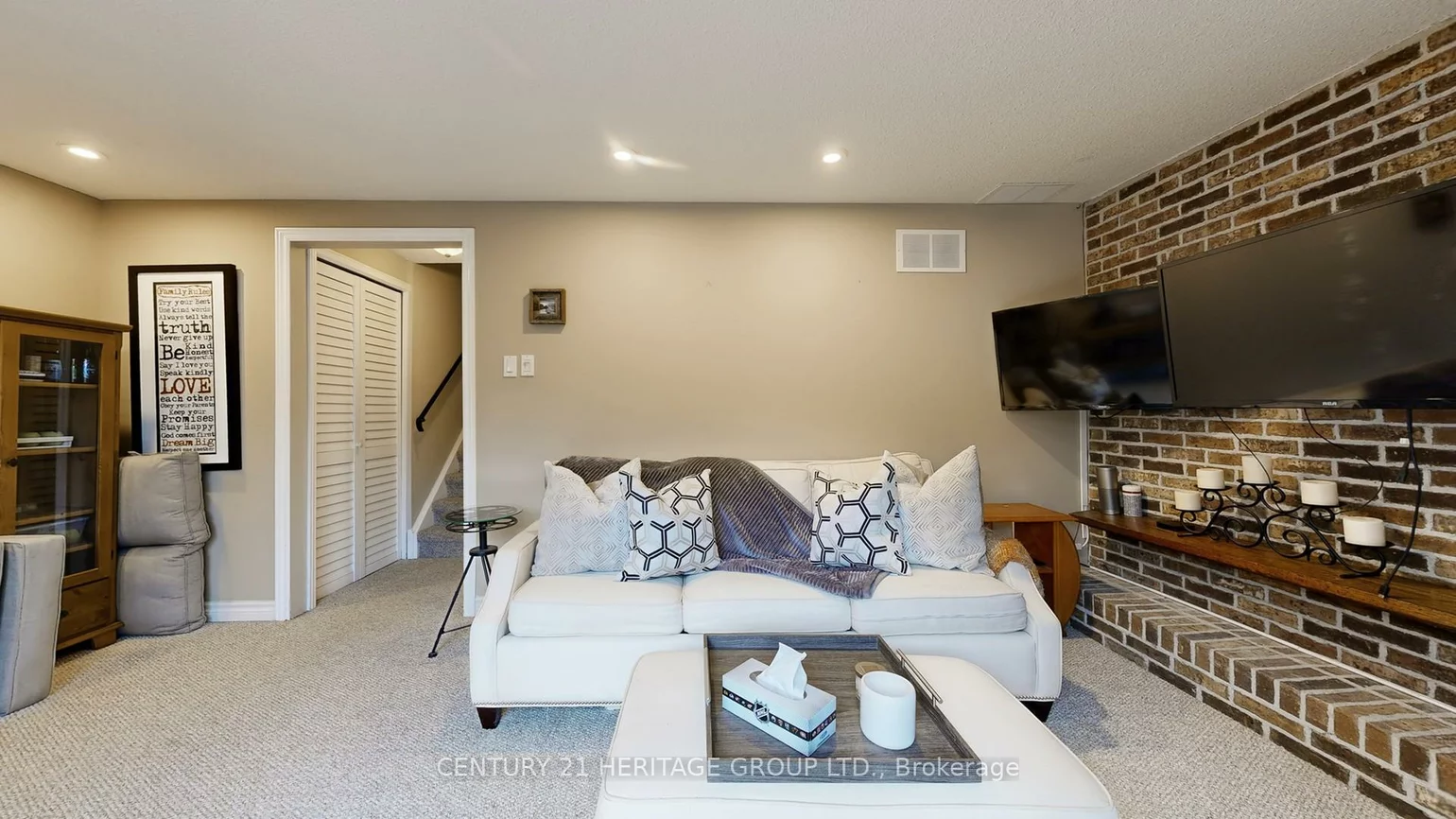 8, Dunkeld, Royal Orchard, Markham