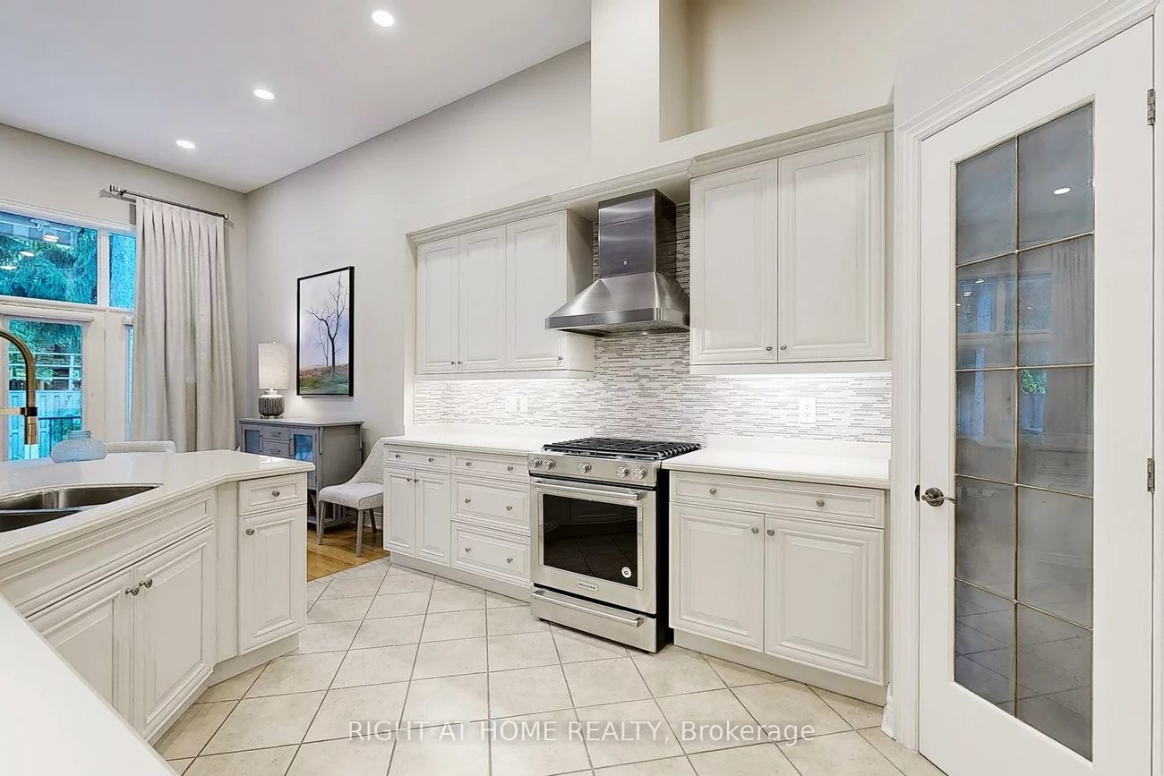 9, Arlington, Grandview, Markham