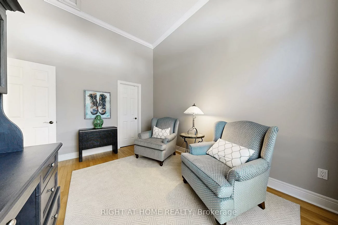 9, Arlington, Grandview, Markham