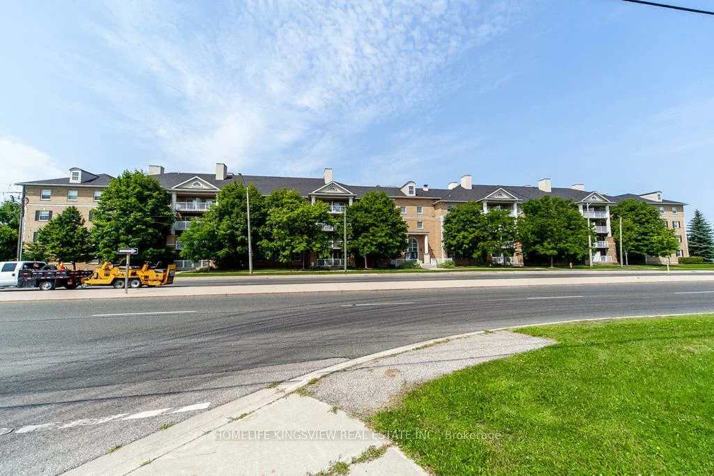 7428, Markham, Middlefield, Markham