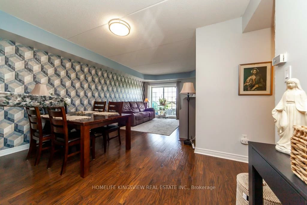 7428, Markham, Middlefield, Markham