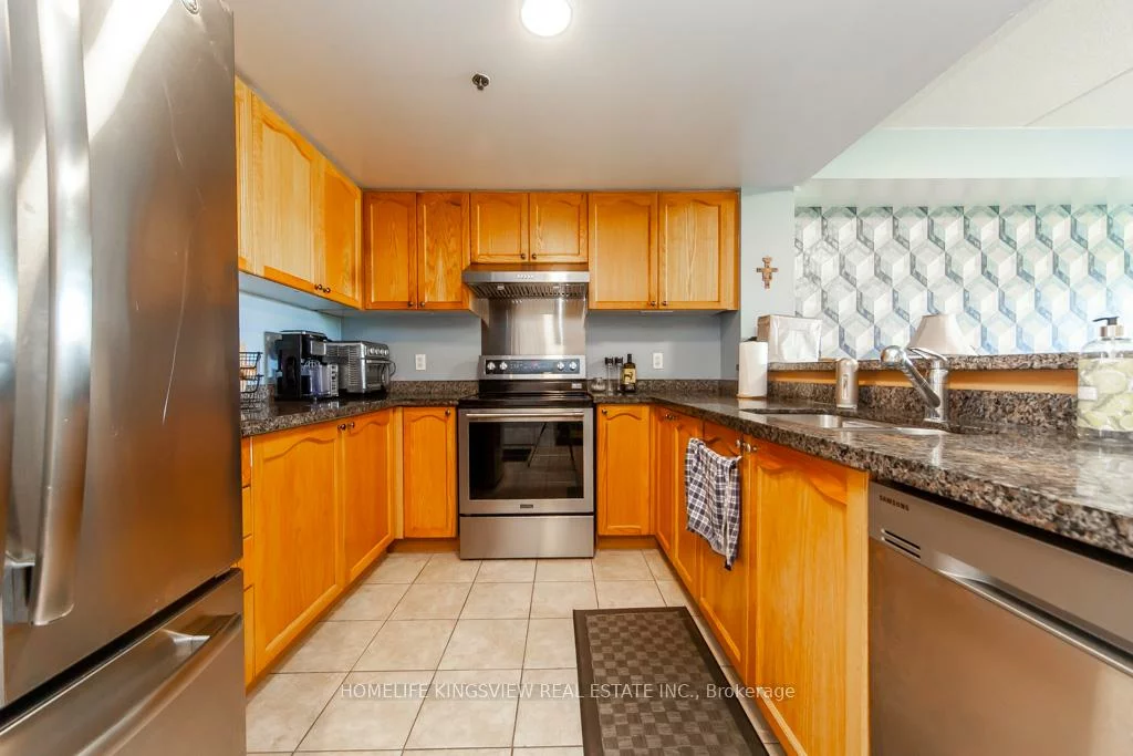 7428, Markham, Middlefield, Markham
