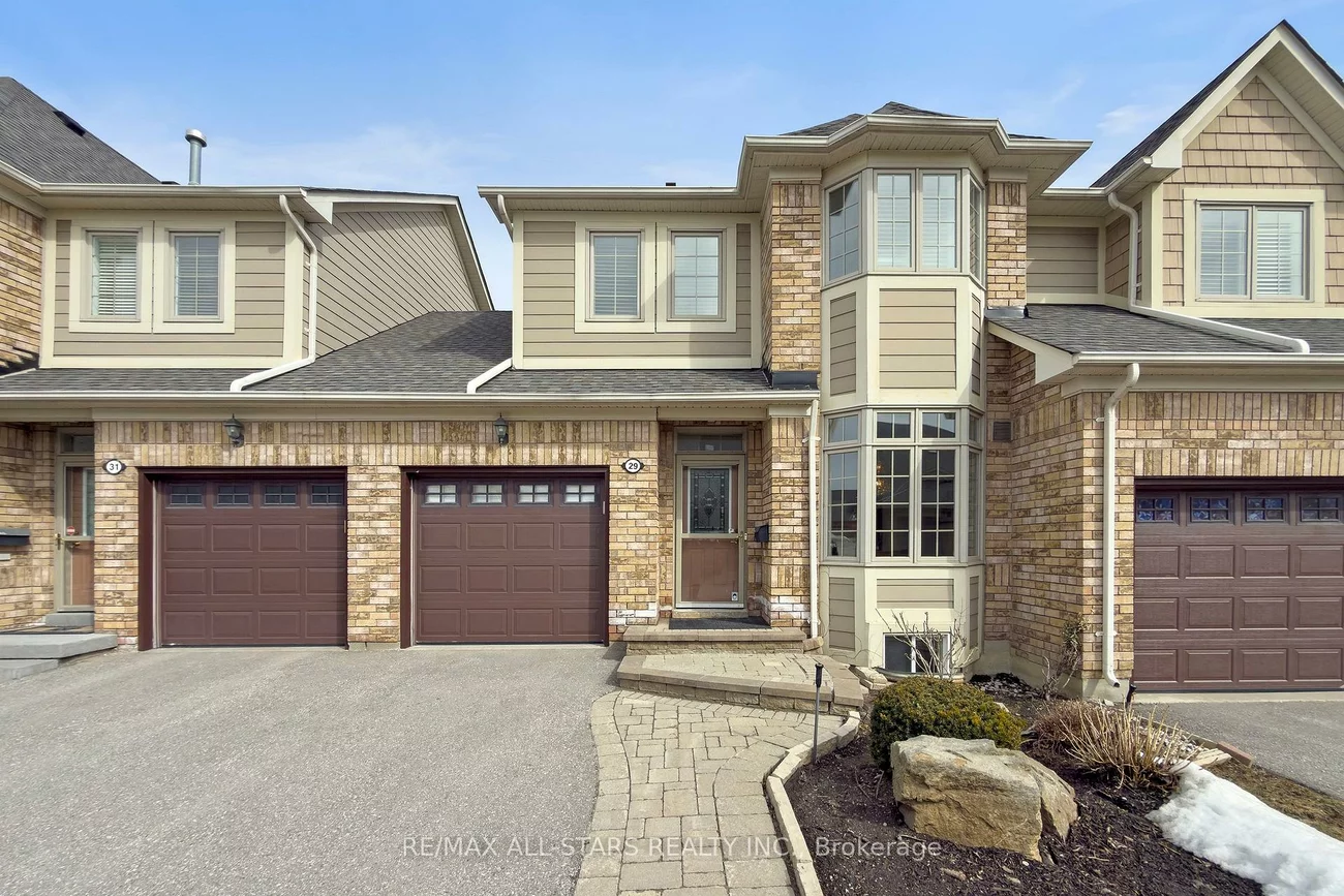 29, Wave Hill, Greensborough, Markham