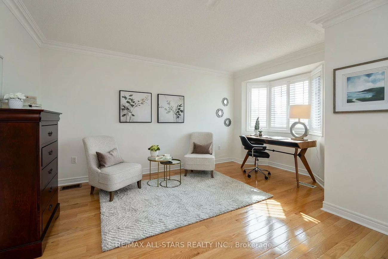 29, Wave Hill, Greensborough, Markham