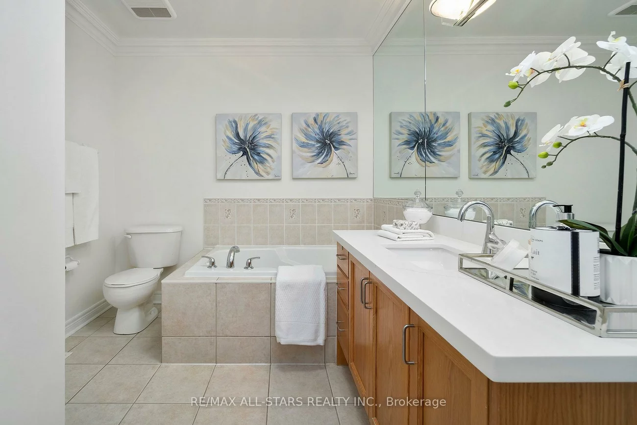 29, Wave Hill, Greensborough, Markham