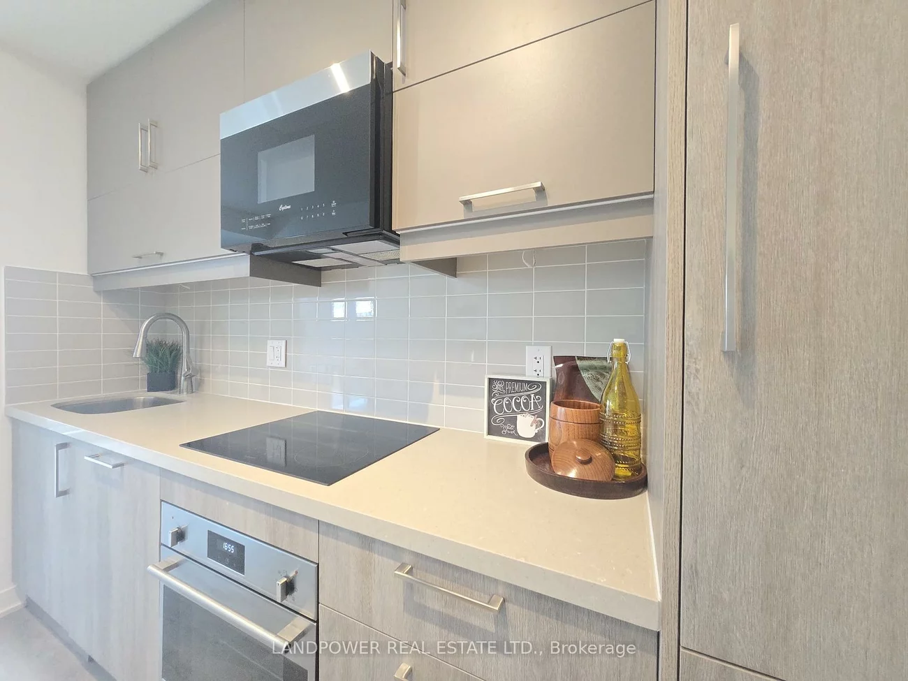 8119, Birchmount, Unionville, Markham