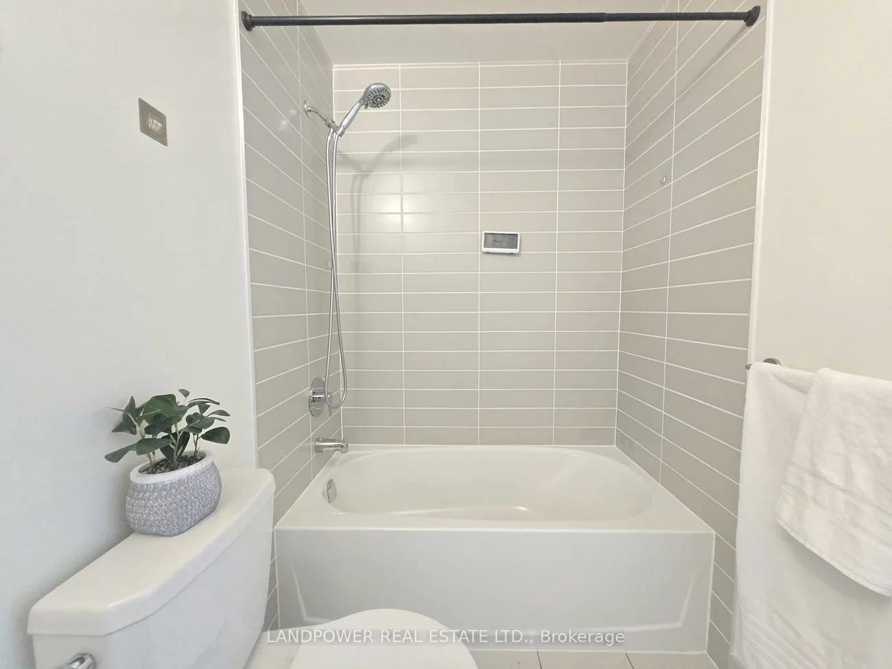 8119, Birchmount, Unionville, Markham