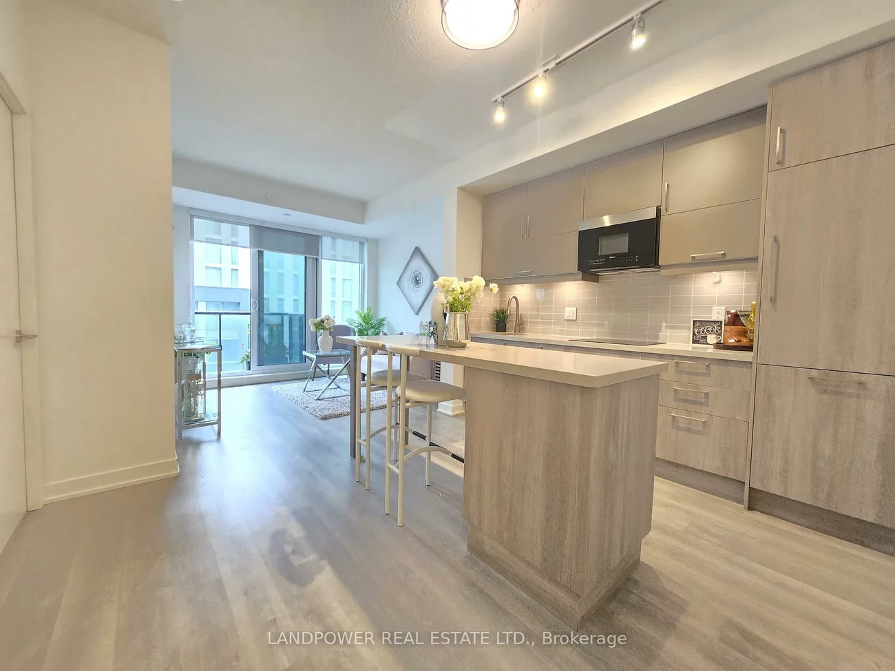 8119, Birchmount, Unionville, Markham