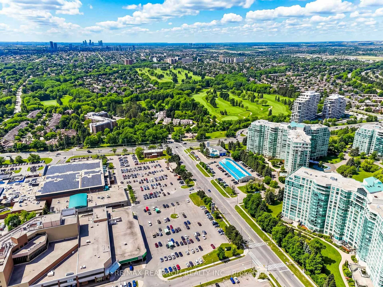 7805, Bayview, Aileen-Willowbrook, Markham