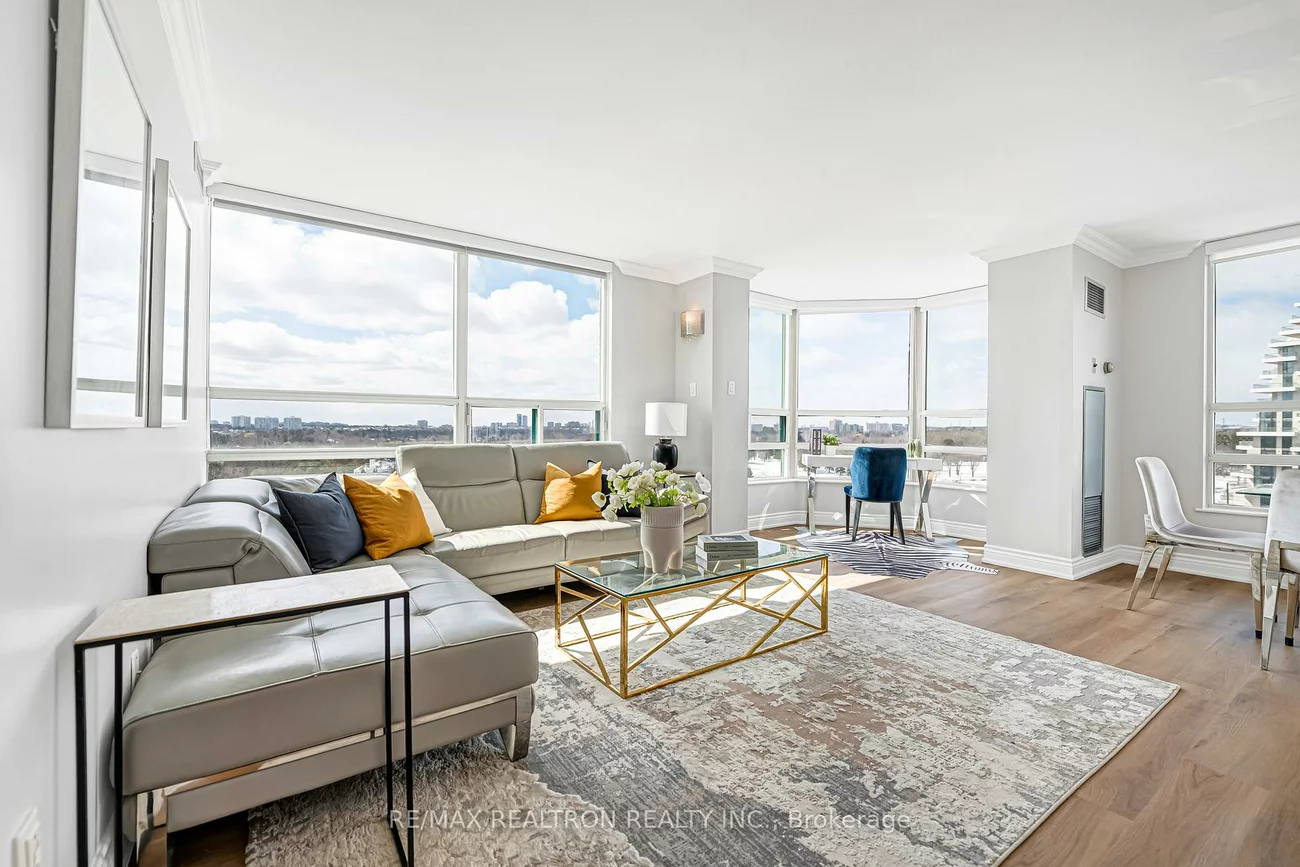 7805, Bayview, Aileen-Willowbrook, Markham