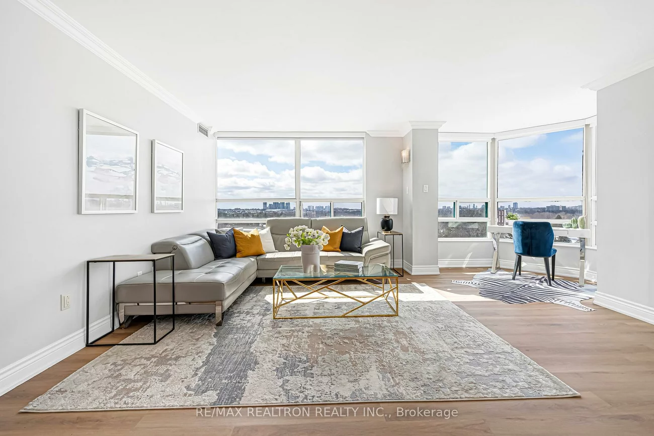 7805, Bayview, Aileen-Willowbrook, Markham