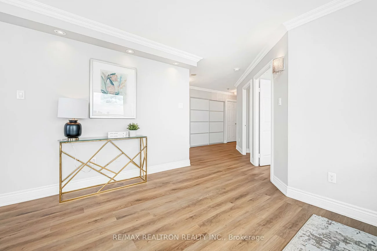 7805, Bayview, Aileen-Willowbrook, Markham