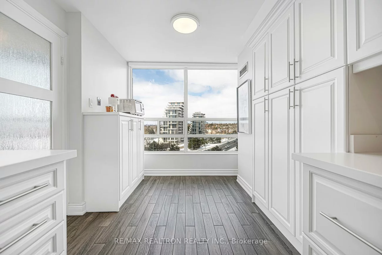 7805, Bayview, Aileen-Willowbrook, Markham