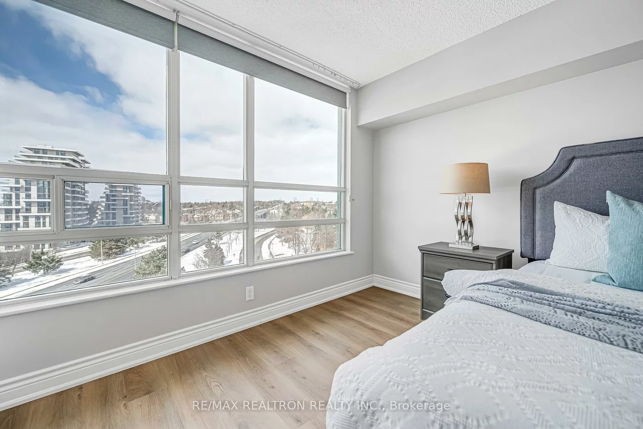 7805, Bayview, Aileen-Willowbrook, Markham