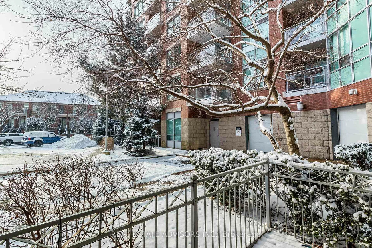 48, Suncrest, Commerce Valley, Markham