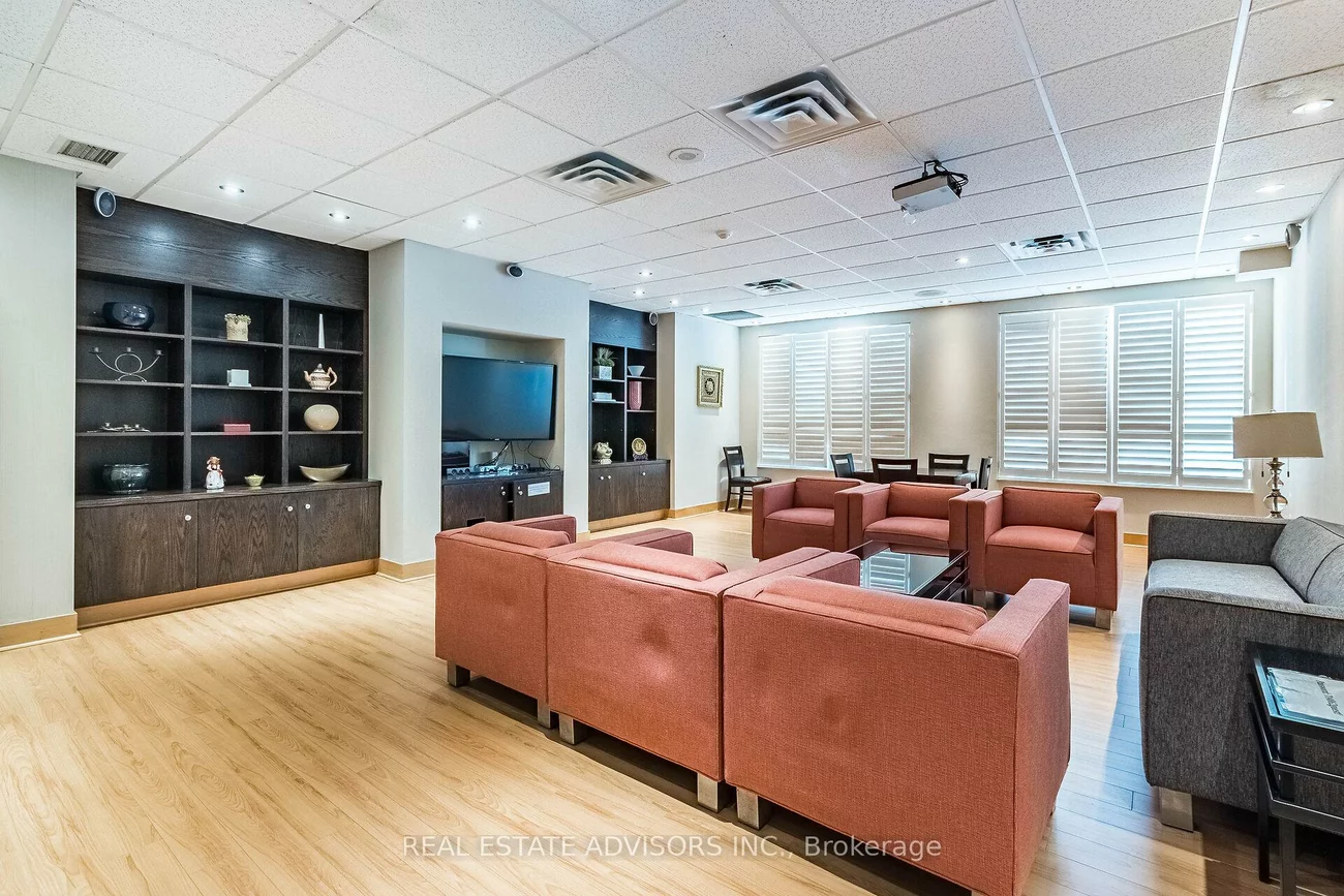 48, Suncrest, Commerce Valley, Markham