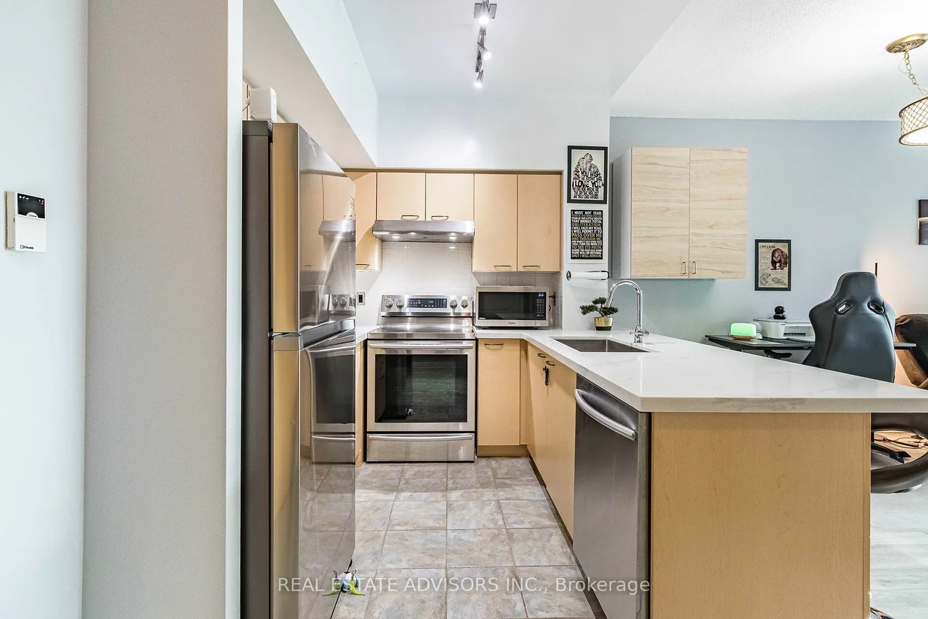 48, Suncrest, Commerce Valley, Markham