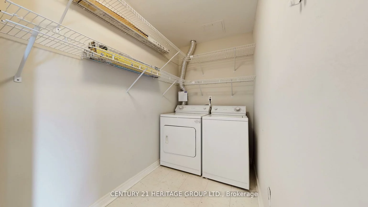 7811, Yonge, Thornhill, Markham