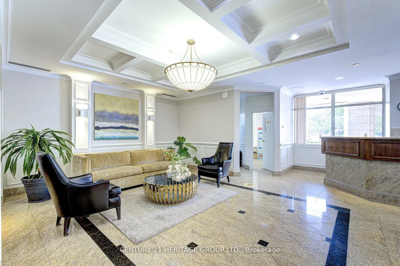 130, Pond, Commerce Valley, Markham