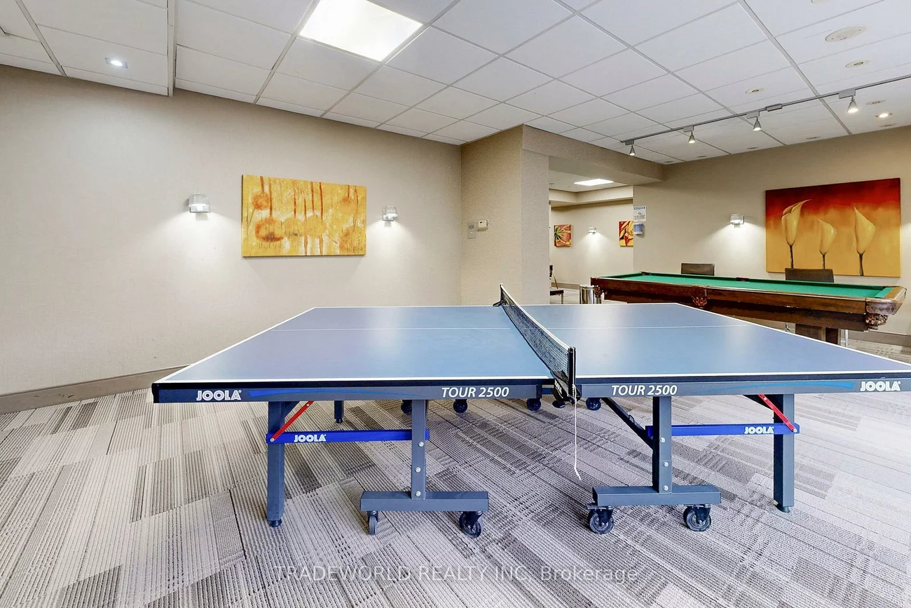 39, Galleria, Commerce Valley, Markham