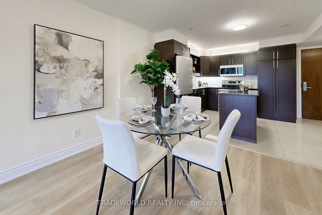 39, Galleria, Commerce Valley, Markham