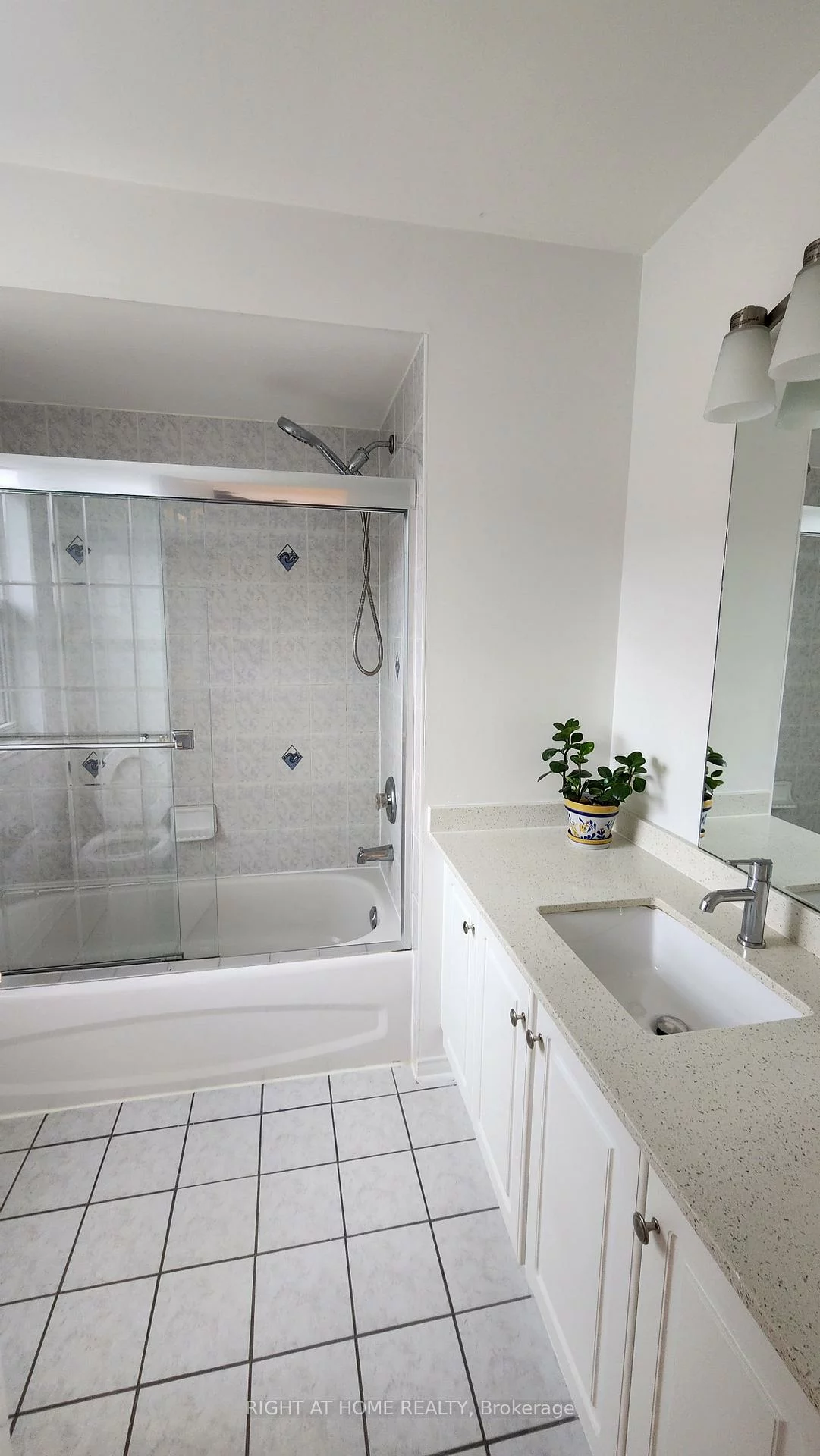 9, Maple Park, Milliken Mills West, Markham