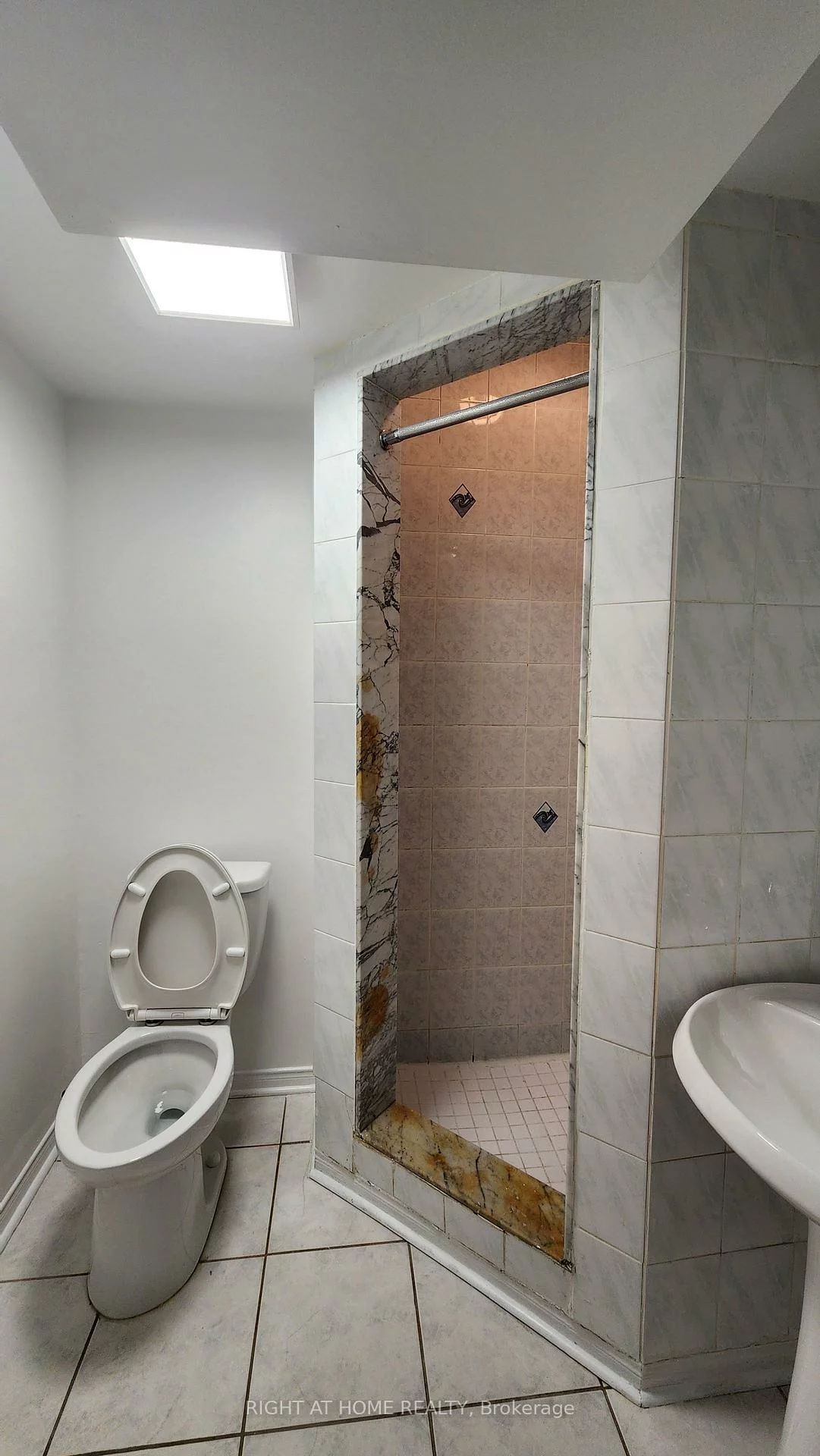 9, Maple Park, Milliken Mills West, Markham