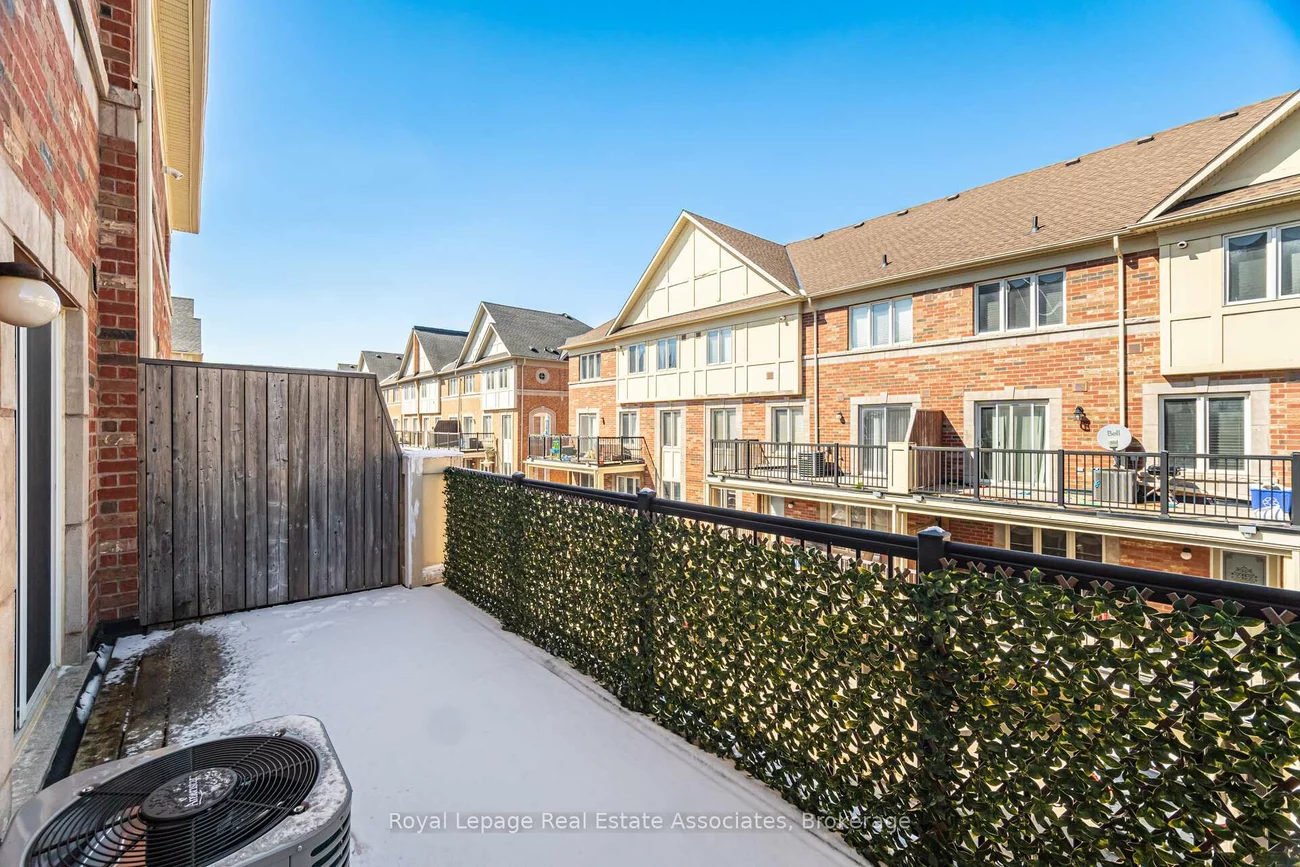 192, Louisbourg, Greensborough, Markham