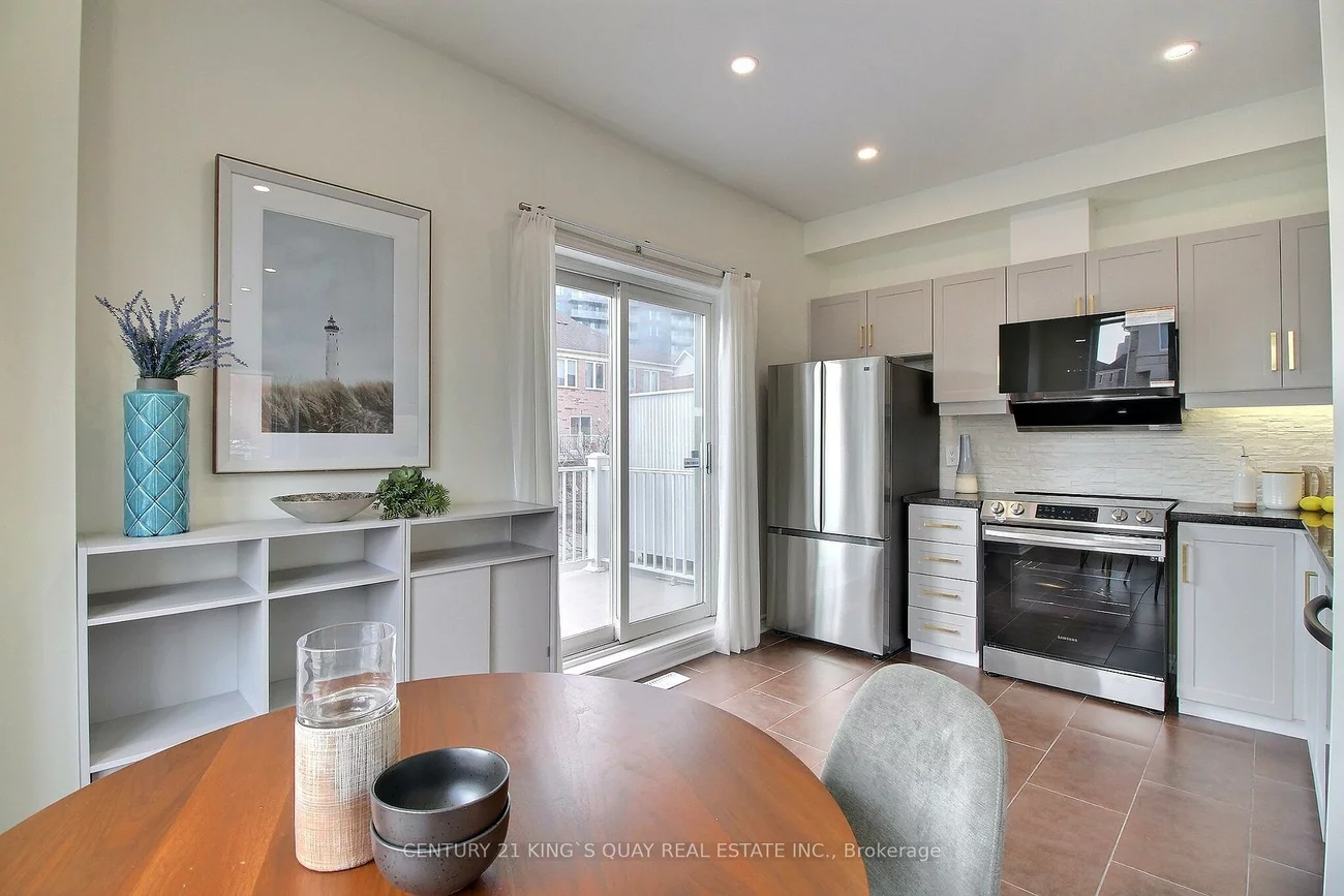 40, Leitchcroft, Commerce Valley, Markham