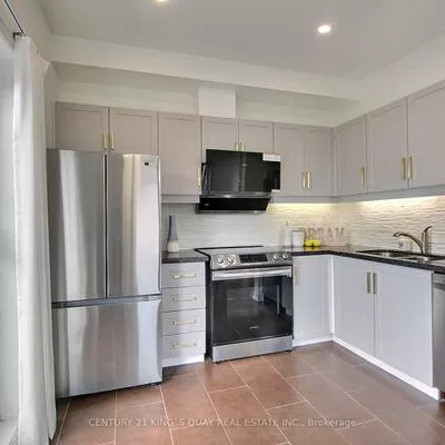 40, Leitchcroft, Commerce Valley, Markham