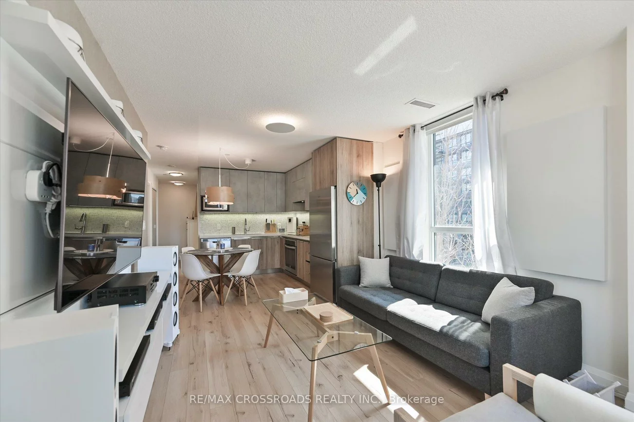 25, Water Walk, Unionville, Markham