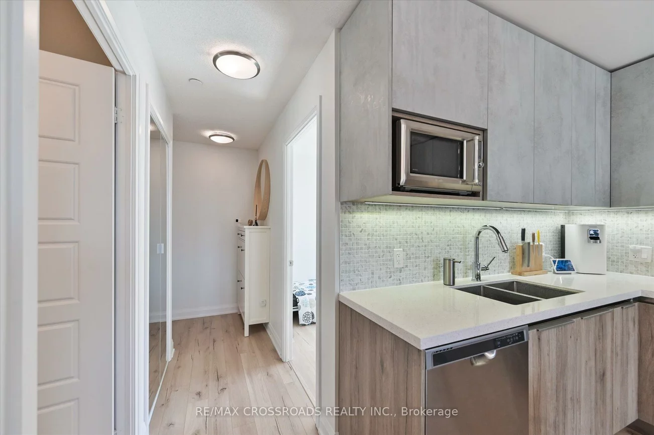 25, Water Walk, Unionville, Markham