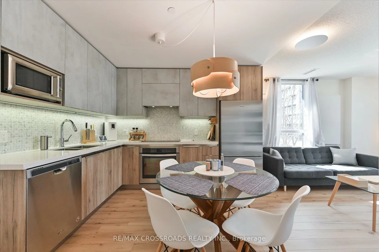 25, Water Walk, Unionville, Markham