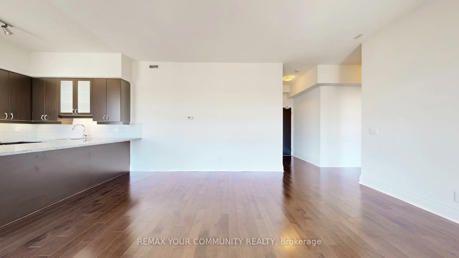 21, Upper Duke, Unionville, Markham