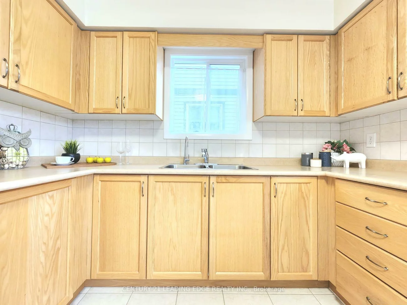 12, New Port, Thornhill, Markham