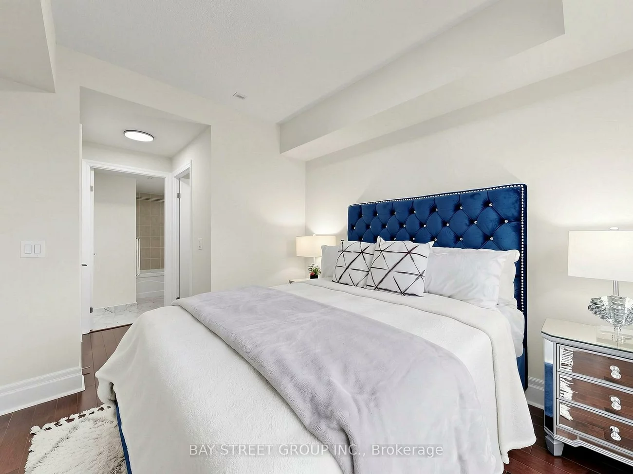 21, Upper Duke, Unionville, Markham