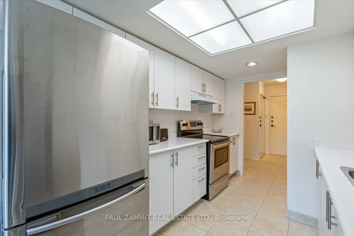 7825, Bayview, Aileen-Willowbrook, Markham