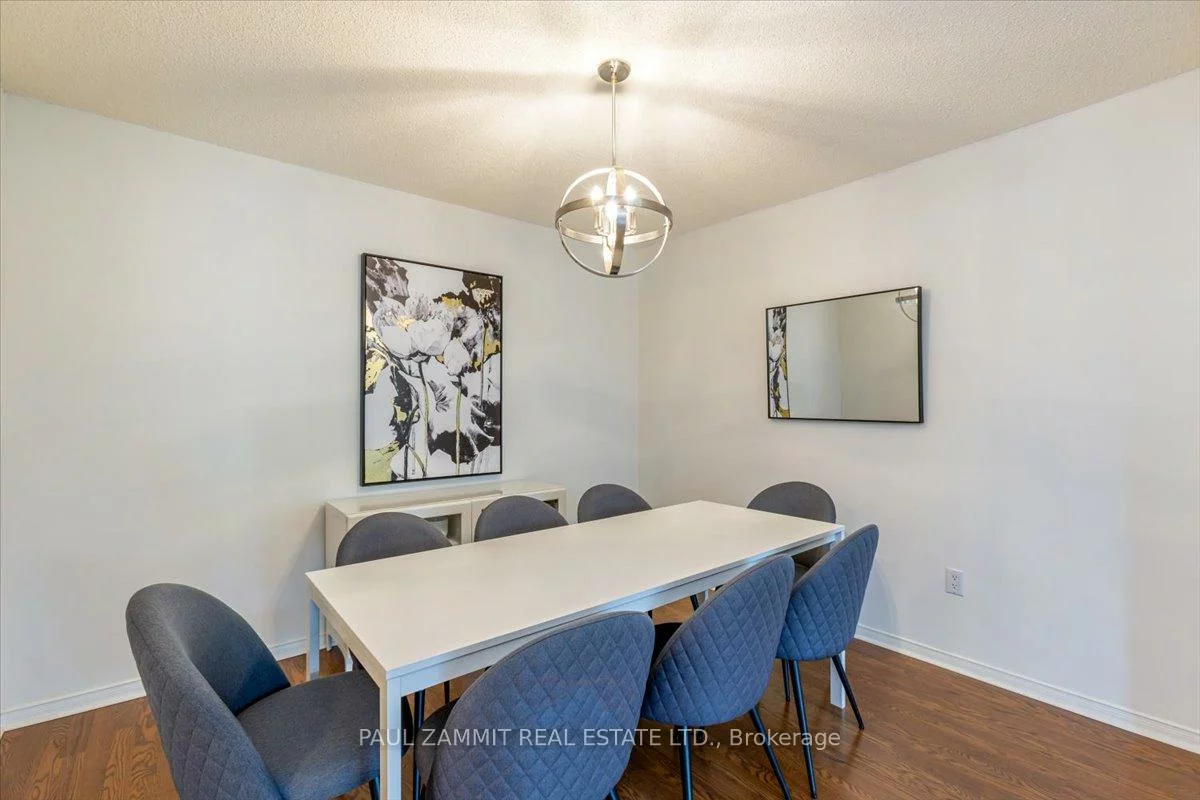 7825, Bayview, Aileen-Willowbrook, Markham