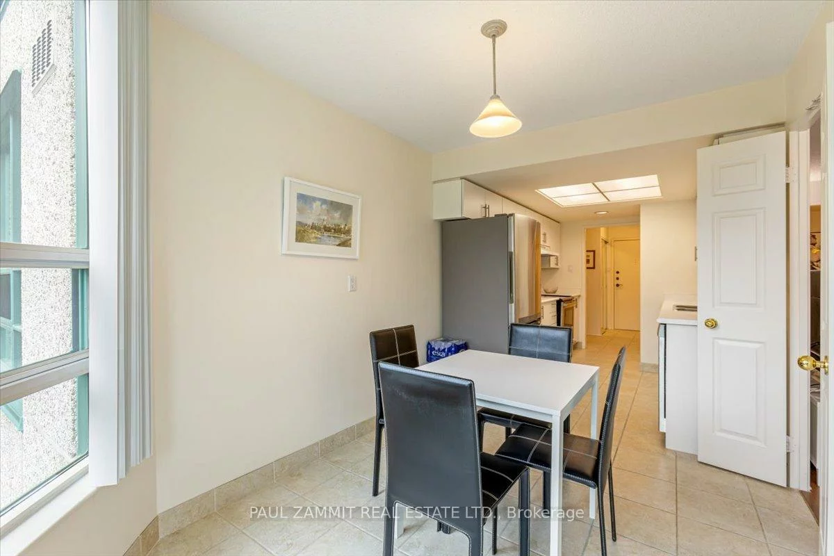 7825, Bayview, Aileen-Willowbrook, Markham