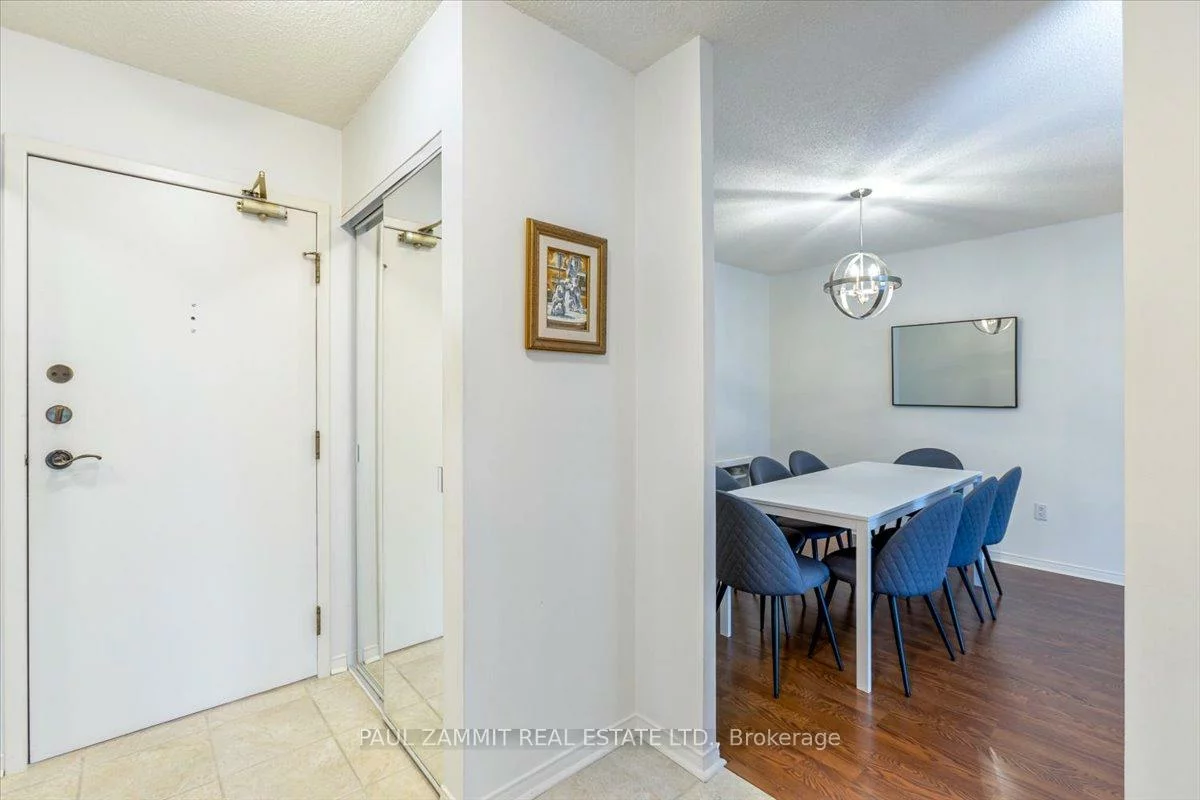 7825, Bayview, Aileen-Willowbrook, Markham