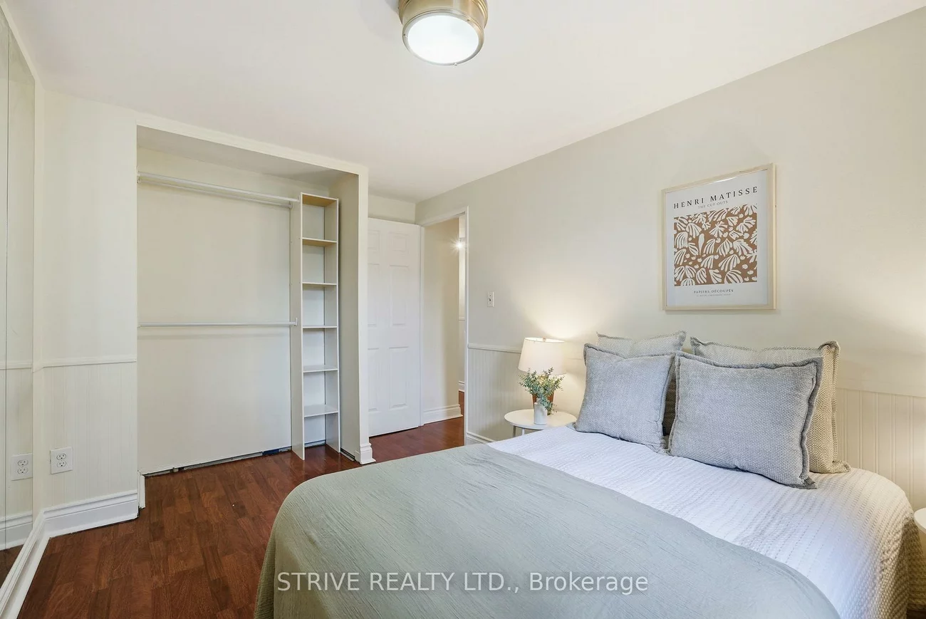 1718, John, Bayview Fairway-Bayview Country Club Estates, Markham