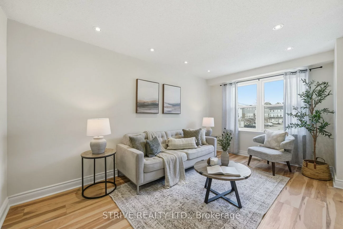 1718, John, Bayview Fairway-Bayview Country Club Estates, Markham